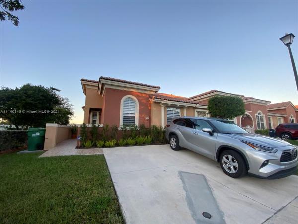 Spicewood, 10997 SW 236th Ter, Princeton, Florida 33032, image 2