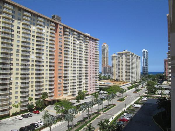 Winston Towers 100, 250 174th St #915, Sunny Isles Beach, Florida 33160, image 2