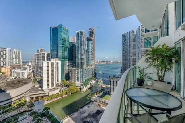 Brickell On The River South Tower, 41 SE 5th St #1509, Miami, Florida 33131, image 2