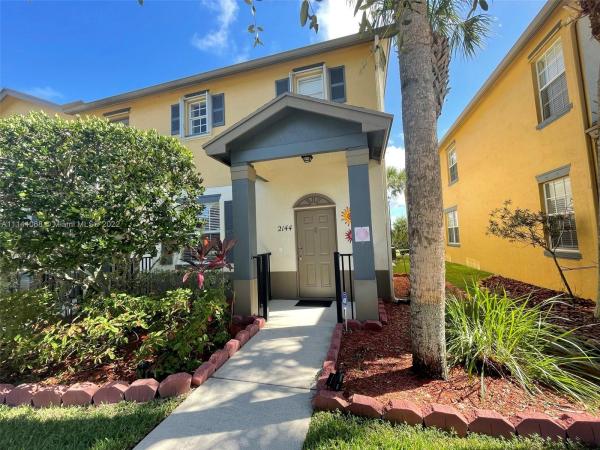 2144 SE Jamieson Dr #2144, Florida 34952, image 2