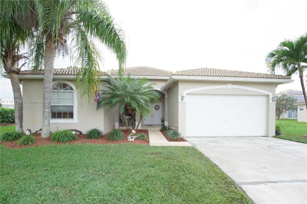 North Gate, 500 SE 24th Dr, Homestead, Florida 33033, image 2
