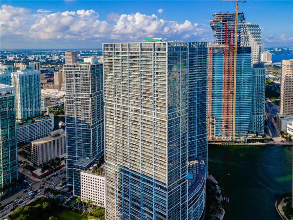 Icon Brickell Tower 2, 495 Brickell Ave #2801, Miami, Florida 33131, image 2