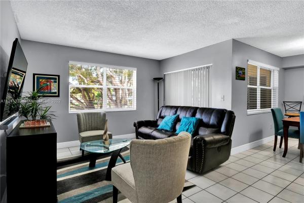 Le Club At Old Cutler, 8600 SW 212th St #211, Cutler Bay, Florida 33189, image 2
