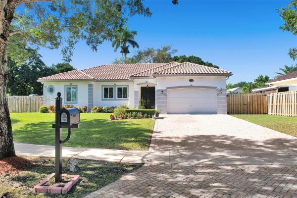 Old Country Road Estates, 26602 SW 149th Ct, Redland, Florida 33032, image 2