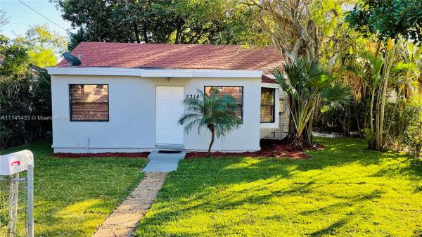 Hollywood Park, 2314 Liberty St, Hollywood, Florida 33020, image 2