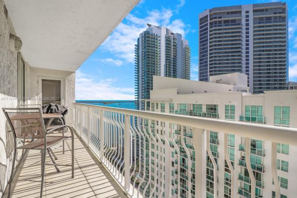The Club At Brickell Bay, 1200 Brickell Bay Dr #2715, Miami, Florida 33131, image 2