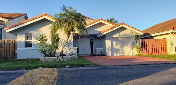 Angelica Gardens At Lakes Of Avalon, 8283 NW 188th Ter, Hialeah, Florida 33015, image 2