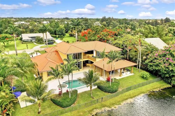 Olde Bridge Run, 1540 SW 120th Ter, Davie, Florida 33325, image 2