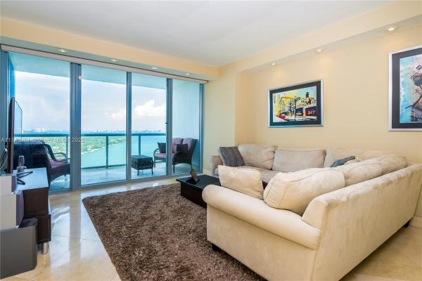 Blue On The Bay, 601 NE 36th St #1707, Miami, Florida 33137, image 2
