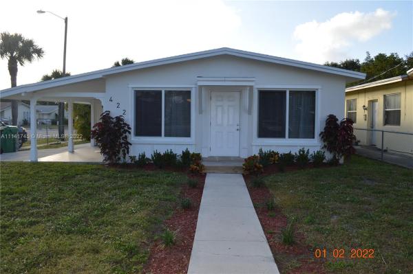 College, 422 Phippen Waiters Rd, Dania Beach, Florida 33004, image 1