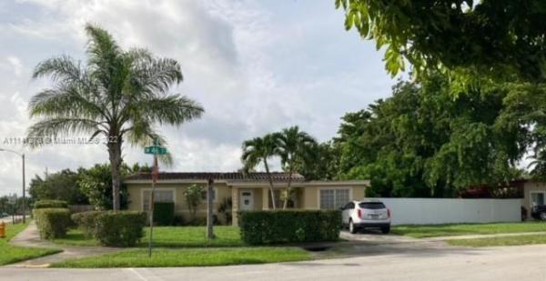 Glore Estates, 8400 SW 46th St, Olympia Heights, Florida 33155, image 2