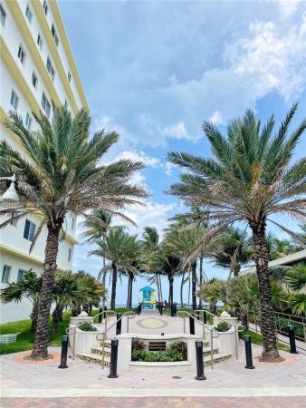 Allington Towers South, 1600 S Ocean Dr #3H, Hollywood, Florida 33019, image 2