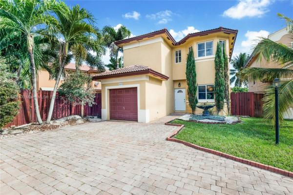 Meghans Place, 2623 NE 41st Cir, Homestead, Florida 33033, image 2