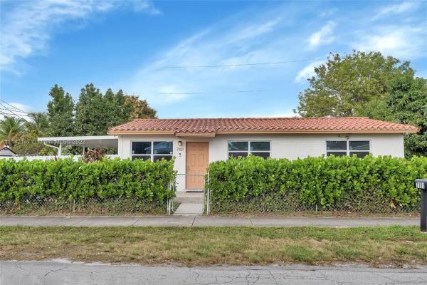 7101 SW 12th St, Coral Terrace, Florida 33144, image 2