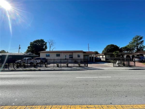Carol City, 17230 NW 37th Ave, Miami Gardens, Florida 33056, image 2