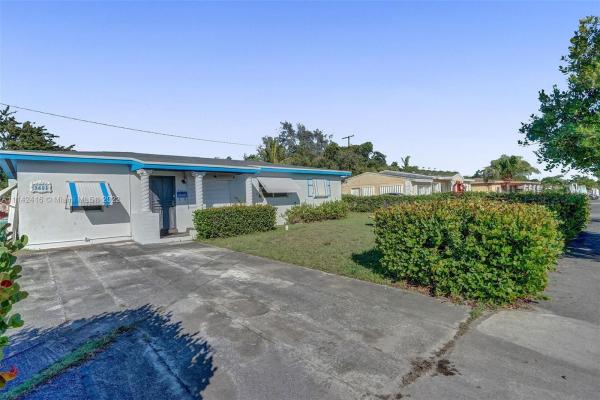 Myrtle Grove, 3611 NW 174th St, Miami Gardens, Florida 33056, image 2