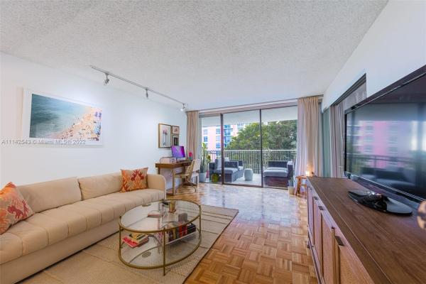 Yacht Harbour, 2901 S Bayshore Dr #4D, Miami, Florida 33133, image 2