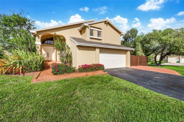 Patio Homes At Lakes Of The Meadow, 14841 SW 43rd Ln, Kendall West, Florida 33185, image 1