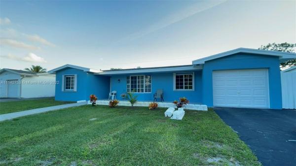 Boulevard Heights, 7528 Taft St, Hollywood, Florida 33024, image 2