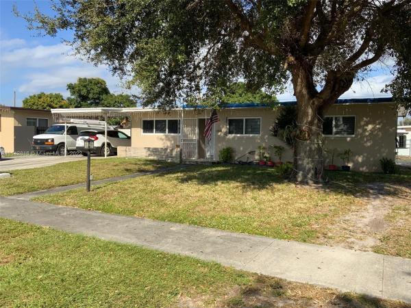Carol City, 3831 NW 196th St, Miami Gardens, Florida 33055, image 2