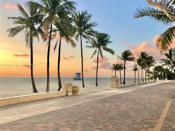 Virginia Beach Resort, Hollywood, Florida 33019, image 2