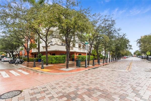 Armitage Place, 300 Euclid Ave #101, Miami Beach, Florida 33139, image 2