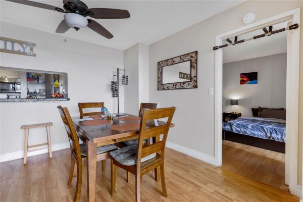 The Grandview Palace, 7601 E Treasure Dr #1121, North Bay Village, Florida 33141, image 2