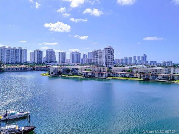 Del Prado South Towers, 18041 Biscayne Blvd #1105-4, Aventura, Florida 33160, image 2