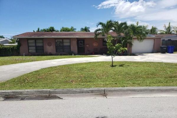 Deerfield Ridge, 906 SE 13th Ct, Deerfield Beach, Florida 33441, image 1