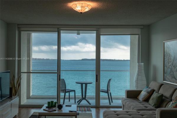 St Louis, 800 Claughton Island Dr #504, Miami, Florida 33131, image 2