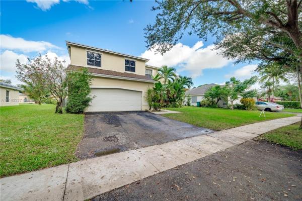 Amber Lake, 9351 SW 20th St, Miramar, Florida 33023, image 2