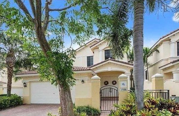 Mariposa Pointe, 1506 Passion Vine Cir #23-3, Weston, Florida 33326, image 1