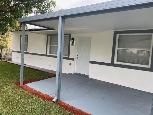 316 NW 100th Ter, Unincorporated Dade County, Florida 33150, image 2