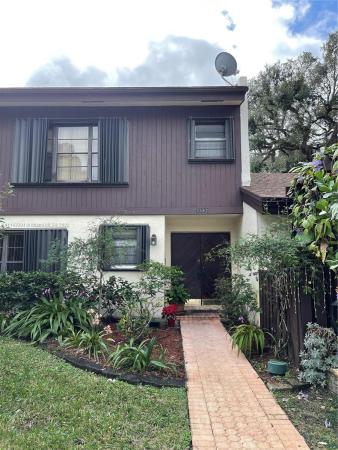 Tamerlane, 3342 Oak Dr, Hollywood, Florida 33021, image 1