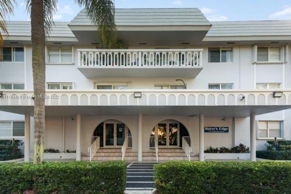 Waters Edge Of Coral Gables, 100 Edgewater Dr #239, Coral Gables, Florida 33133, image 2