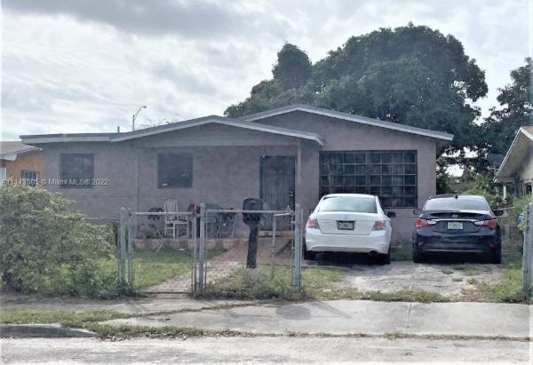 Golf Park, 2540 NW 120th St, Westview, Florida 33167, image 1
