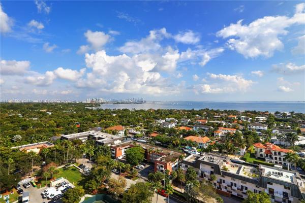 The Gables Club, 10 Edgewater Dr #16A, Coral Gables, Florida 33133, image 2