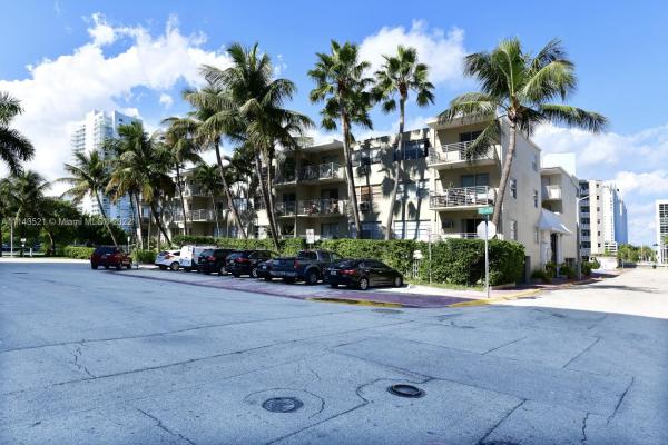Sunshine Bay, 1441 Lincoln Rd #205, Miami Beach, Florida 33139, image 2