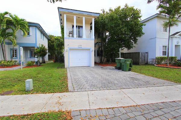 Bimini At The Oasis, 367 NE 31st Ave, Homestead, Florida 33033, image 2
