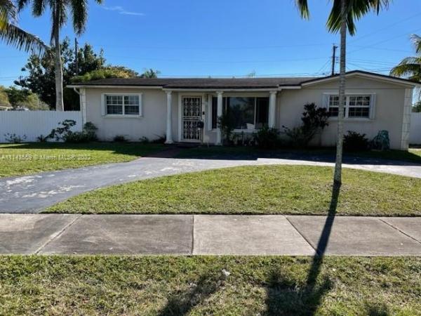 Norwood Heights, 1402 NW 196th St, Miami Gardens, Florida 33169, image 2