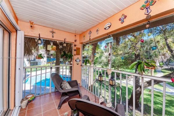 Parc Vista, 13931 SW 91st Ter #13931, The Crossings, Florida 33186, image 2