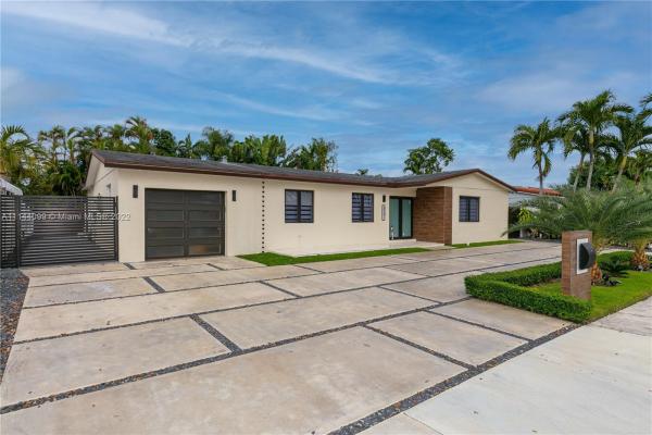 Palm Springs North Residential, 8541 NW 178th St, Palm Springs North, Florida 33015, image 2