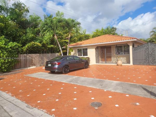 Kopper Estates, 13515 SW 27th St, Tamiami, Florida 33175, image 2