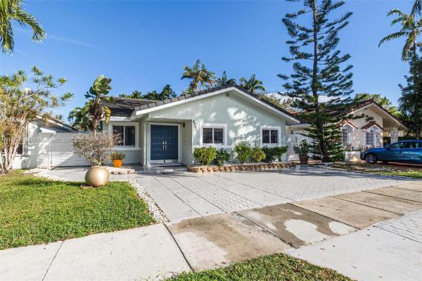 Brook Estates, 4261 SW 154th Ct, Kendall West, Florida 33185, image 2