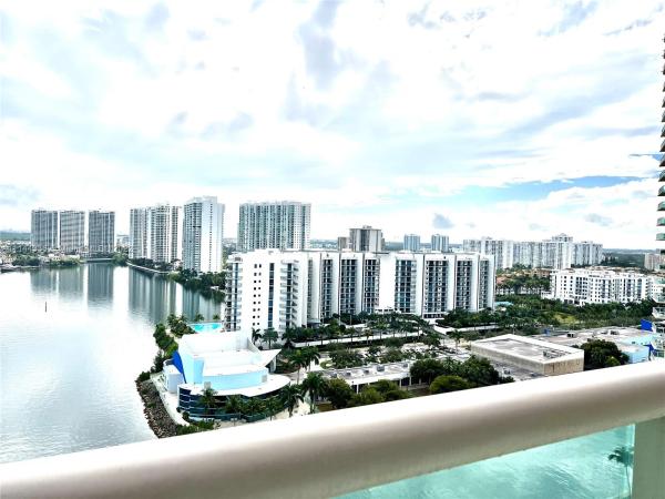 Hidden Bay, 3370 NE 190th St #2015, Aventura, Florida 33180, image 2