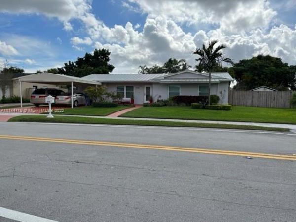 Devon Aire Estates, 12120 SW 106 St #, The Crossings, Florida 33186, image 2