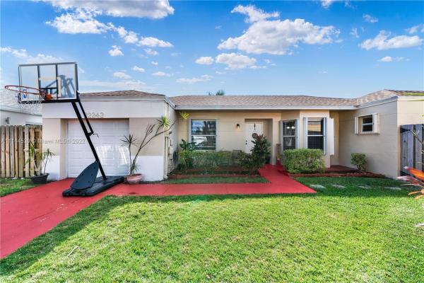 Catalina, 22242 SW 98th Pl, Cutler Bay, Florida 33190, image 2