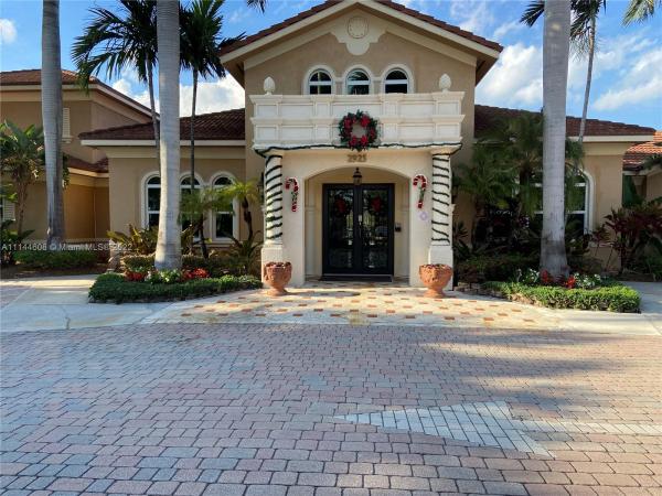 Mirabella Villas, 1003 Villa Ln, Boynton Beach, Florida 33435, image 2