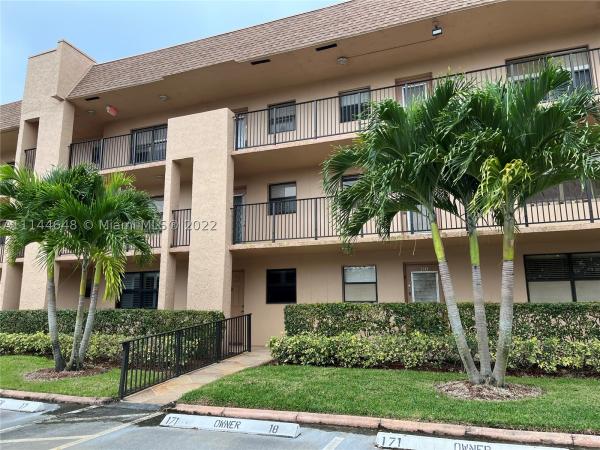 Sunrise Lakes 4, 10100 NW 30th Ct #110, Sunrise, Florida 33322, image 1