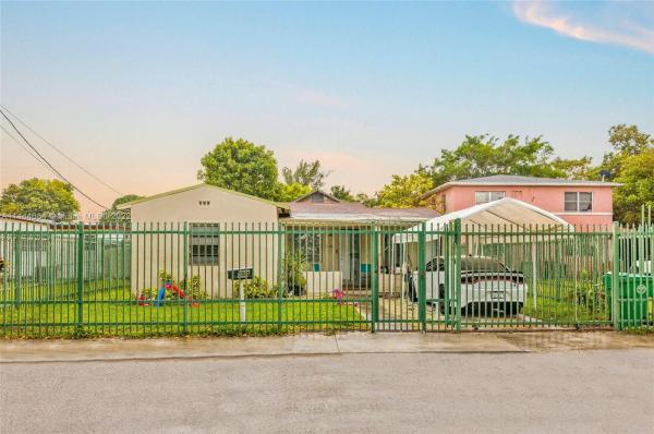 Suwannee Park, 756 NW 32nd St, Miami, Florida 33127, image 2